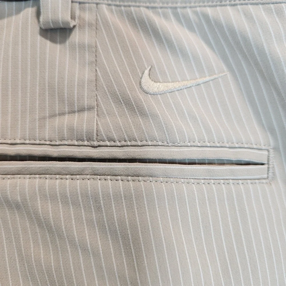 Nike‎ Fit Dri Chino Golf Shorts Mens Sz 36 Beige Stripe Stretch Casual Comfort